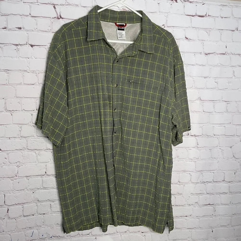 The North Face Men's Green/Yellow Plaid Short Sleeve Button‎ Up Shirt Size L